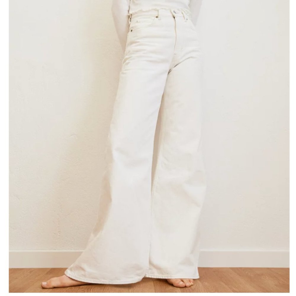 NWT Lee x H&M 90's Wide Leg